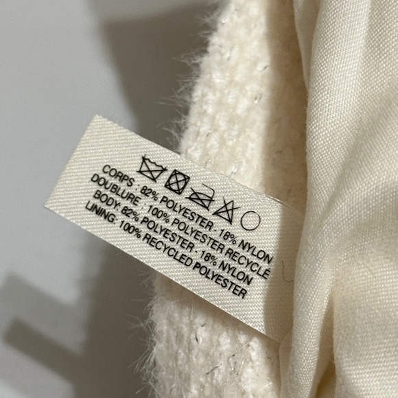 New CHANEL Beauty Cosmetic Bag VIP Gift - Picture 7 of 11